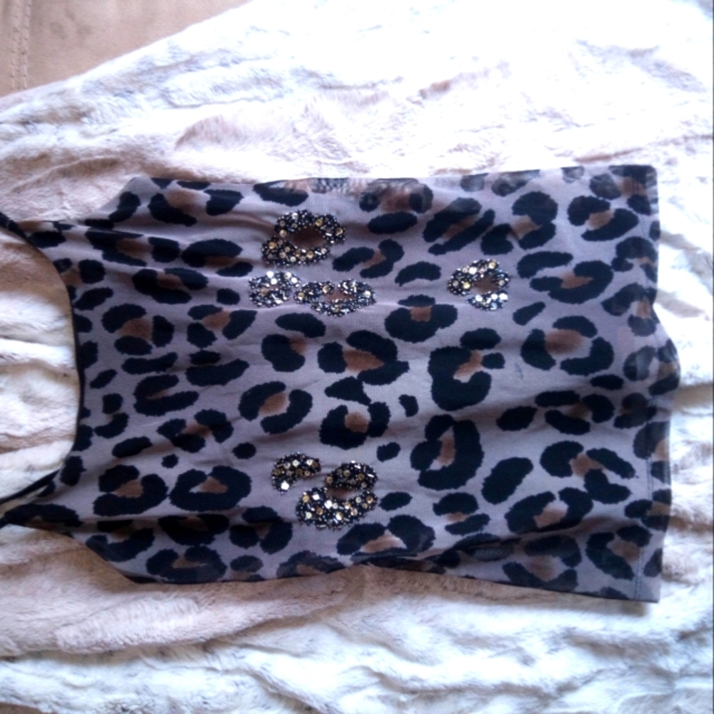Old navy leopard print top